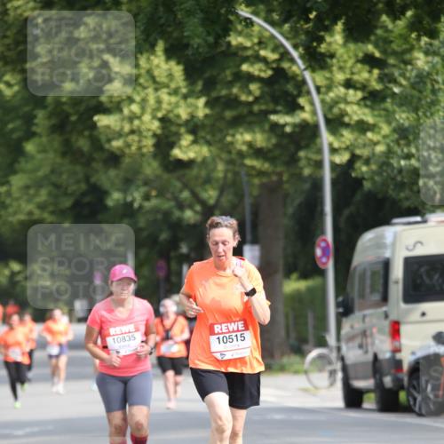 15.06.2025 - REWE Women's Run Jannik Wohlers http://msf.ph/oto/7935708 15.06.2025 09:53:32 Laufen 10835, 10515 meine-sportfotos.de