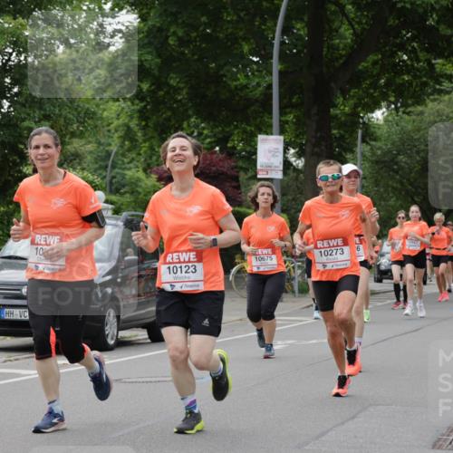 15.06.2025 - REWE Women's Run Jannik Wohlers http://msf.ph/oto/7935739 15.06.2025 08:26:14 Laufen 10, 10123, 2025, 10675, 10273, 6, 10867, 10621 meine-sportfotos.de