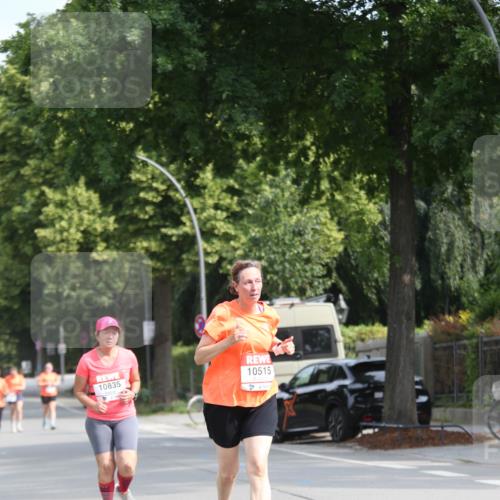 15.06.2025 - REWE Women's Run Jannik Wohlers http://msf.ph/oto/7935815 15.06.2025 09:53:34 Laufen 10515, 10835 meine-sportfotos.de