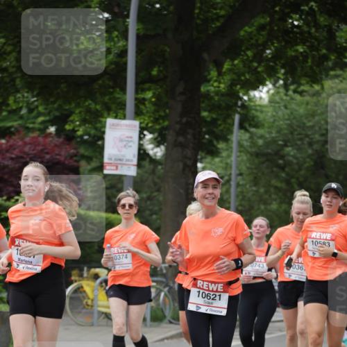 15.06.2025 - REWE Women's Run Jannik Wohlers http://msf.ph/oto/7935828 15.06.2025 08:26:19 Laufen 0374, 10621, 10583, 036, 0743 meine-sportfotos.de