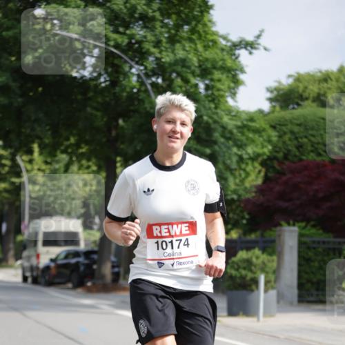 15.06.2025 - REWE Women's Run Jannik Wohlers http://msf.ph/oto/7935905 15.06.2025 08:41:41 Laufen 10174 meine-sportfotos.de