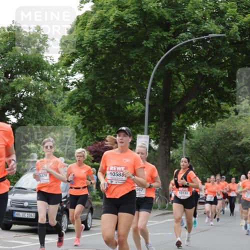 15.06.2025 - REWE Women's Run Jannik Wohlers http://msf.ph/oto/7936004 15.06.2025 08:26:22 Laufen 1043, 0374, 10583, 1367, 10133 meine-sportfotos.de
