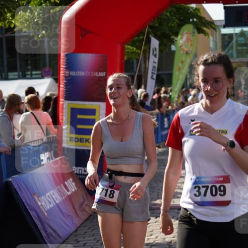 13.06.2025 - Holstenköstenlauf Felixshl http://msf.ph/oto/7936012 13.06.2025 18:04:39 Laufen 2286, 2718, 2806, 3163, 3709, 3938, 3939 meine-sportfotos.de