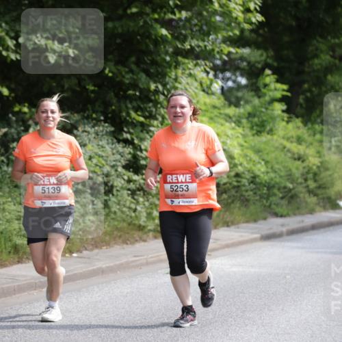 15.06.2025 - REWE Women's Run Jannik Wohlers http://msf.ph/oto/7936027 15.06.2025 10:13:11 Laufen 5139, 5253 meine-sportfotos.de
