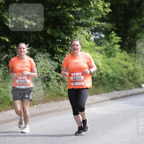 15.06.2025 - REWE Women's Run Jannik Wohlers http://msf.ph/oto/7936035 15.06.2025 10:13:11 Laufen 5139, 5253 meine-sportfotos.de