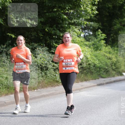 15.06.2025 - REWE Women's Run Jannik Wohlers http://msf.ph/oto/7936057 15.06.2025 10:13:11 Laufen 5139, 5253 meine-sportfotos.de