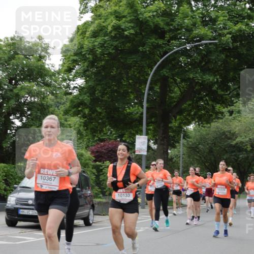 15.06.2025 - REWE Women's Run Jannik Wohlers http://msf.ph/oto/7936064 15.06.2025 08:26:23 Laufen 10367, 10133 meine-sportfotos.de