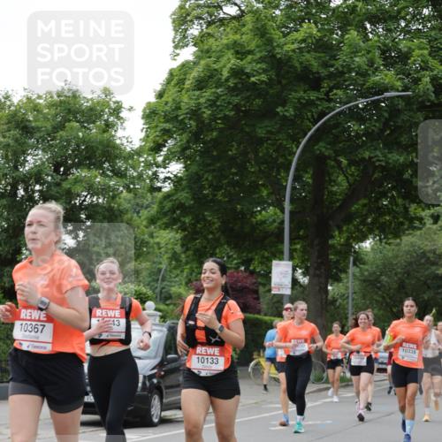 15.06.2025 - REWE Women's Run Jannik Wohlers http://msf.ph/oto/7936098 15.06.2025 08:26:24 Laufen 43, 10367, 830, 10499, 10133, 10339 meine-sportfotos.de