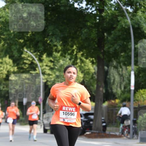15.06.2025 - REWE Women's Run Jannik Wohlers http://msf.ph/oto/7936105 15.06.2025 09:53:47 Laufen 10596 meine-sportfotos.de