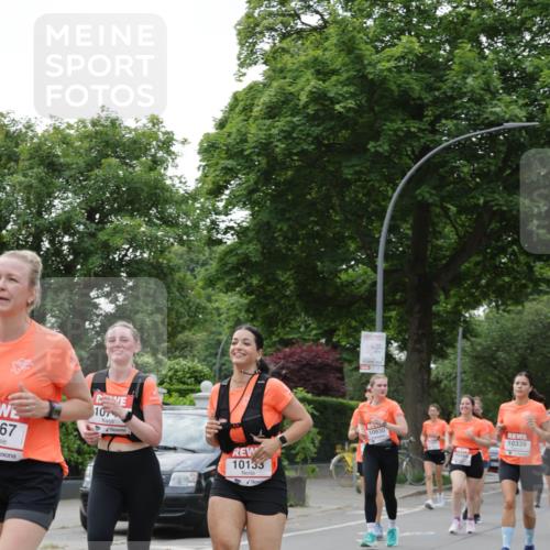 15.06.2025 - REWE Women's Run Jannik Wohlers http://msf.ph/oto/7936118 15.06.2025 08:26:24 Laufen 35, 67, 107, 10133, 10830, 10499, 10339 meine-sportfotos.de