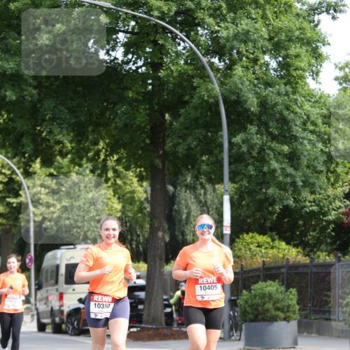 15.06.2025 - REWE Women's Run Jannik Wohlers http://msf.ph/oto/7936244 15.06.2025 09:53:54 Laufen 10729, 10350, 4, 10405 meine-sportfotos.de