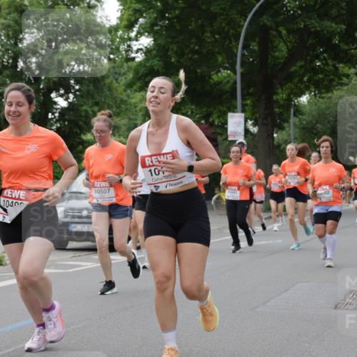 15.06.2025 - REWE Women's Run Jannik Wohlers http://msf.ph/oto/7936302 15.06.2025 08:26:29 Laufen 10507, 1040, 10, 10441, 10781, 10502 meine-sportfotos.de