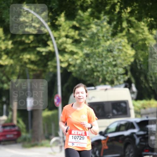 15.06.2025 - REWE Women's Run Jannik Wohlers http://msf.ph/oto/7936313 15.06.2025 09:53:57 Laufen 10729 meine-sportfotos.de