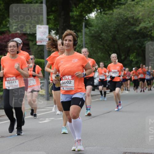15.06.2025 - REWE Women's Run Jannik Wohlers http://msf.ph/oto/7936338 15.06.2025 08:26:30 Laufen 10426, 10441, 0778, 10502, 10762 meine-sportfotos.de