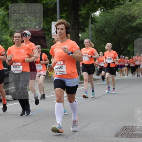15.06.2025 - REWE Women's Run Jannik Wohlers http://msf.ph/oto/7936366 15.06.2025 08:26:30 Laufen 1043, 10426, 10441, 10776, 10502, 104, 10762 meine-sportfotos.de