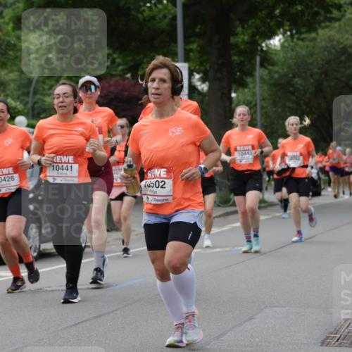 15.06.2025 - REWE Women's Run Jannik Wohlers http://msf.ph/oto/7936383 15.06.2025 08:26:30 Laufen 1043, 10426, 10441, 10443, 10762, 107, 10502 meine-sportfotos.de