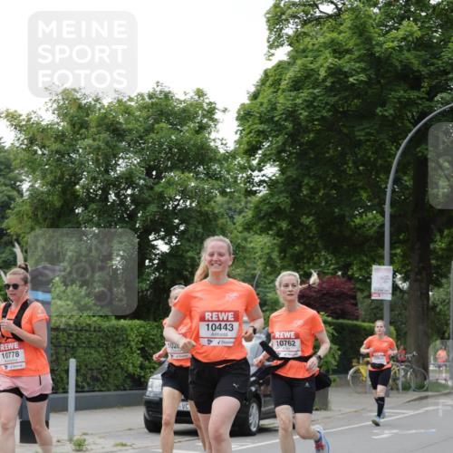 15.06.2025 - REWE Women's Run Jannik Wohlers http://msf.ph/oto/7936409 15.06.2025 08:26:34 Laufen 10762, 10778, 1020, 10443 meine-sportfotos.de