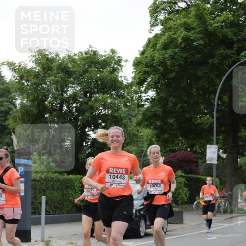 15.06.2025 - REWE Women's Run Jannik Wohlers http://msf.ph/oto/7936417 15.06.2025 08:26:34 Laufen 78, 1028, 10443, 10762 meine-sportfotos.de