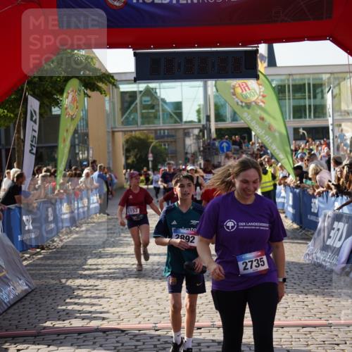 13.06.2025 - Holstenköstenlauf Felixshl http://msf.ph/oto/7936423 13.06.2025 18:04:51 Laufen 2008, 2105, 2686, 2735, 2783, 2892, 2896, 3153, 3154, 3291, 3765 meine-sportfotos.de