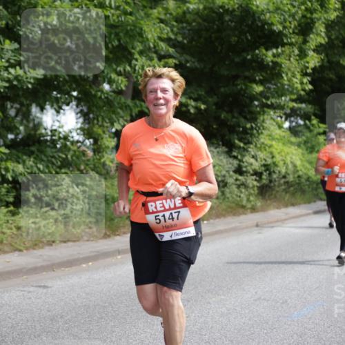 15.06.2025 - REWE Women's Run Jannik Wohlers http://msf.ph/oto/7936425 15.06.2025 10:13:24 Laufen 5147, 5104 meine-sportfotos.de