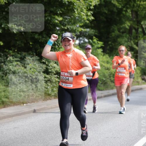 15.06.2025 - REWE Women's Run Jannik Wohlers http://msf.ph/oto/7936432 15.06.2025 10:13:26 Laufen 5104, 173, 5211 meine-sportfotos.de