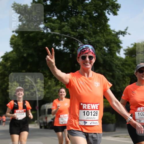 15.06.2025 - REWE Women's Run Jannik Wohlers http://msf.ph/oto/7936476 15.06.2025 09:54:18 Laufen 10554, 10765, 10128 meine-sportfotos.de