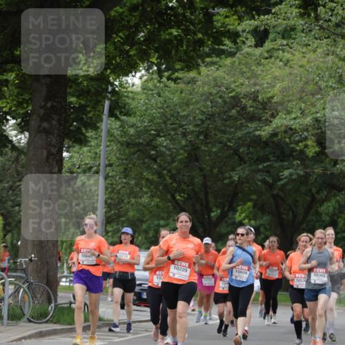 15.06.2025 - REWE Women's Run Jannik Wohlers http://msf.ph/oto/7936530 15.06.2025 08:26:37 Laufen 10229 meine-sportfotos.de