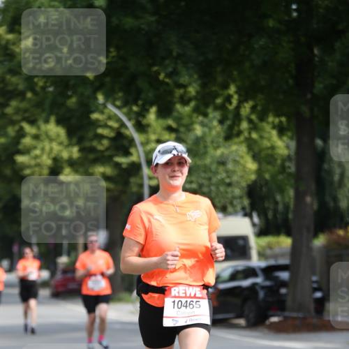 15.06.2025 - REWE Women's Run Jannik Wohlers http://msf.ph/oto/7936555 15.06.2025 09:54:35 Laufen 10465 meine-sportfotos.de