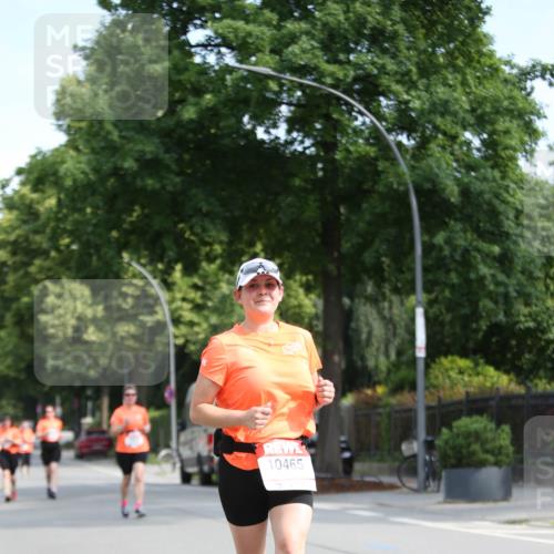 15.06.2025 - REWE Women's Run Jannik Wohlers http://msf.ph/oto/7936611 15.06.2025 09:54:36 Laufen 10465 meine-sportfotos.de