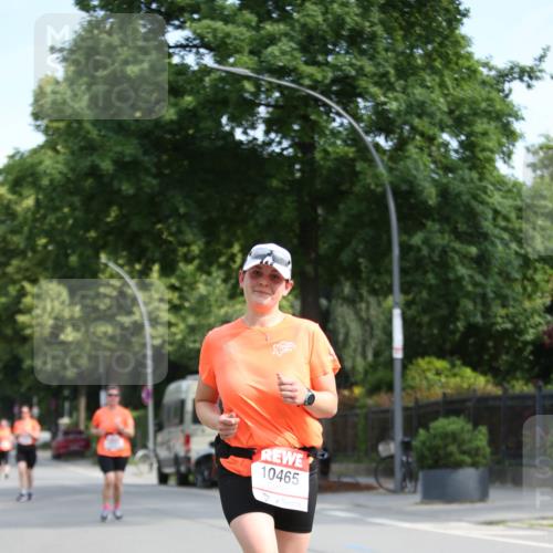 15.06.2025 - REWE Women's Run Jannik Wohlers http://msf.ph/oto/7936627 15.06.2025 09:54:36 Laufen 10465 meine-sportfotos.de