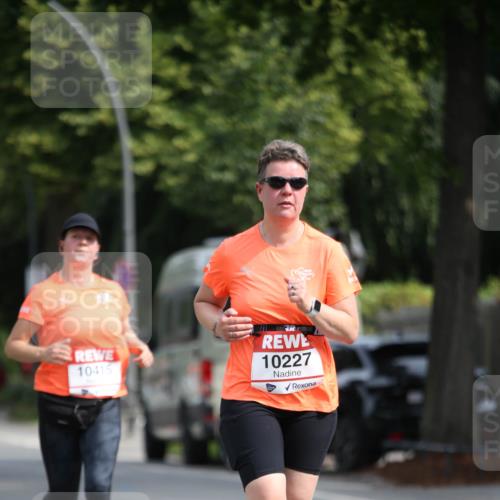 15.06.2025 - REWE Women's Run Jannik Wohlers http://msf.ph/oto/7936676 15.06.2025 09:54:41 Laufen 10415, 10227 meine-sportfotos.de