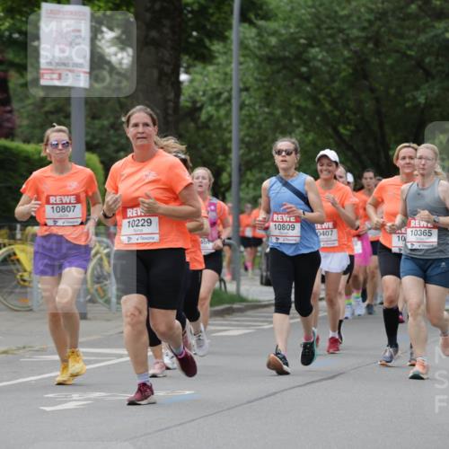 15.06.2025 - REWE Women's Run Jannik Wohlers http://msf.ph/oto/7936680 15.06.2025 08:26:40 Laufen 15, 2025, 10807, 10229, 10809, 0407, 464, 10, 066, 10115, 10365 meine-sportfotos.de