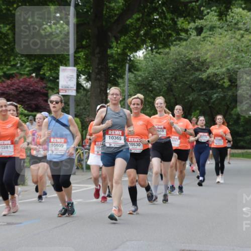 15.06.2025 - REWE Women's Run Jannik Wohlers http://msf.ph/oto/7936758 15.06.2025 08:26:43 Laufen 10809, 10281, 104, 668, 0115, 0097, 10271, 10365, 10530 meine-sportfotos.de