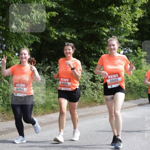 15.06.2025 - REWE Women's Run Jannik Wohlers http://msf.ph/oto/7936809 15.06.2025 10:13:40 Laufen 5494, 5493, 5605, 5577 meine-sportfotos.de
