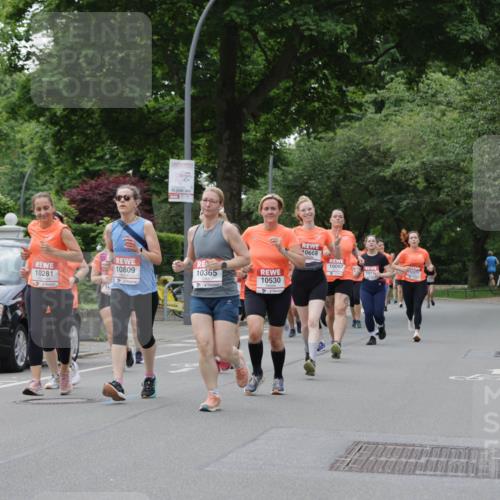 15.06.2025 - REWE Women's Run Jannik Wohlers http://msf.ph/oto/7936811 15.06.2025 08:26:43 Laufen 43, 10809, 10281, 10365, 10530, 10668, 10097, 10271, 1011 meine-sportfotos.de