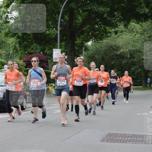 15.06.2025 - REWE Women's Run Jannik Wohlers http://msf.ph/oto/7936830 15.06.2025 08:26:44 Laufen 10807, 1043, 0668, 10115, 10809, 10365, 10530, 1007, 10271, 10281 meine-sportfotos.de