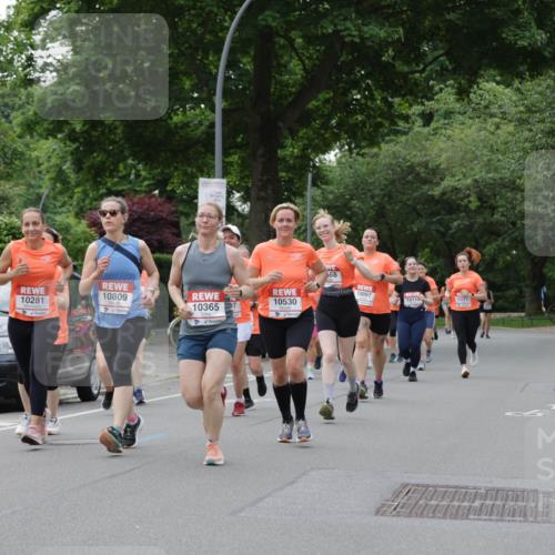 15.06.2025 - REWE Women's Run Jannik Wohlers http://msf.ph/oto/7936852 15.06.2025 08:26:44 Laufen 10807, 68, 10809, 10097, 10281, 10365, 7, 10530, 1011, 10271, 1043 meine-sportfotos.de