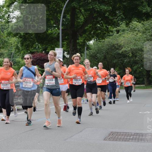 15.06.2025 - REWE Women's Run Jannik Wohlers http://msf.ph/oto/7936864 15.06.2025 08:26:44 Laufen 07, 10365, 0407, 0668, 10530, 10097, 10281, 10809, 10271, 1043 meine-sportfotos.de