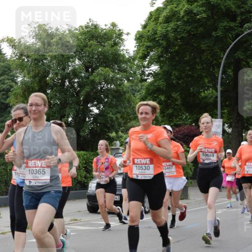 15.06.2025 - REWE Women's Run Jannik Wohlers http://msf.ph/oto/7936875 15.06.2025 08:26:45 Laufen 10365, 10668, 10530, 10407, 1009, 46, 043 meine-sportfotos.de