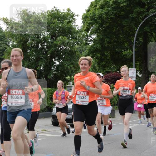 15.06.2025 - REWE Women's Run Jannik Wohlers http://msf.ph/oto/7936878 15.06.2025 08:26:46 Laufen 10365, 9, 1046, 1043, 10530, 10407, 10668, 10103, 10097 meine-sportfotos.de
