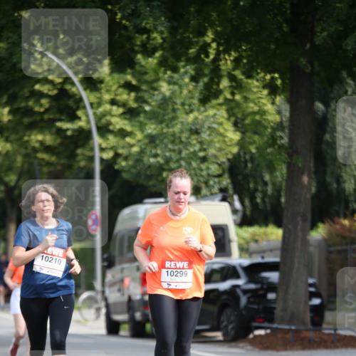 15.06.2025 - REWE Women's Run Jannik Wohlers http://msf.ph/oto/7936884 15.06.2025 09:54:53 Laufen 10210, 10299 meine-sportfotos.de
