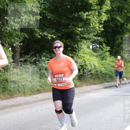 15.06.2025 - REWE Women's Run Jannik Wohlers http://msf.ph/oto/7936944 15.06.2025 10:13:42 Laufen 5605, 5577, 5395 meine-sportfotos.de