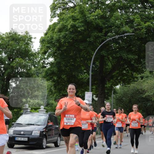 15.06.2025 - REWE Women's Run Jannik Wohlers http://msf.ph/oto/7936961 15.06.2025 08:26:47 Laufen 1043, 10097, 0115, 10271, 10860, 0521 meine-sportfotos.de