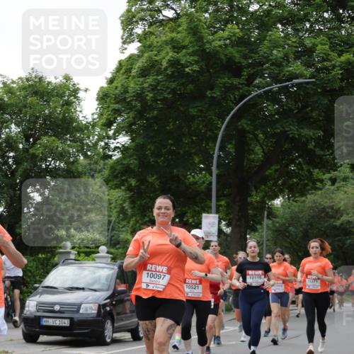 15.06.2025 - REWE Women's Run Jannik Wohlers http://msf.ph/oto/7936975 15.06.2025 08:26:47 Laufen 1043, 10115, 10271, 10097, 10521 meine-sportfotos.de