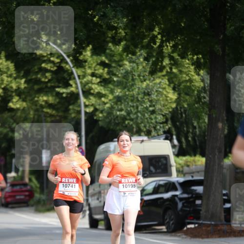 15.06.2025 - REWE Women's Run Jannik Wohlers http://msf.ph/oto/7936988 15.06.2025 09:54:57 Laufen 10741, 10195 meine-sportfotos.de