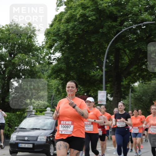 15.06.2025 - REWE Women's Run Jannik Wohlers http://msf.ph/oto/7937001 15.06.2025 08:26:47 Laufen 1043, 10115, 10521, 1027, 10097 meine-sportfotos.de