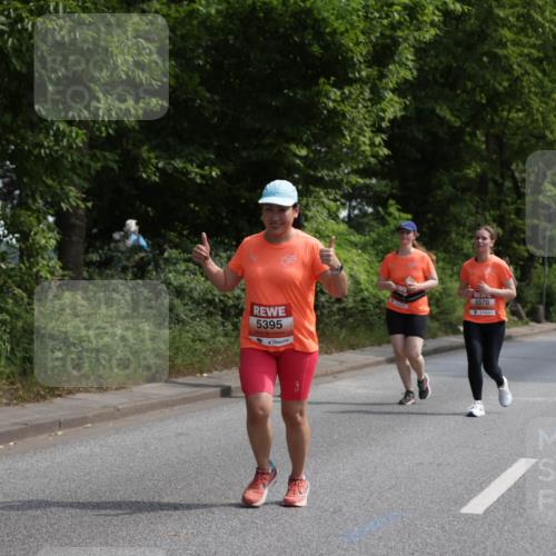 15.06.2025 - REWE Women's Run Jannik Wohlers http://msf.ph/oto/7937010 15.06.2025 10:13:47 Laufen 5395, 5570 meine-sportfotos.de