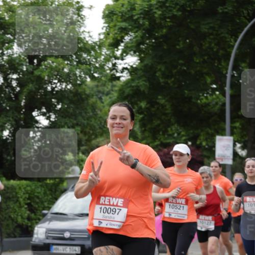 15.06.2025 - REWE Women's Run Jannik Wohlers http://msf.ph/oto/7937027 15.06.2025 08:26:48 Laufen 1043, 10097, 10521, 101, 10127 meine-sportfotos.de