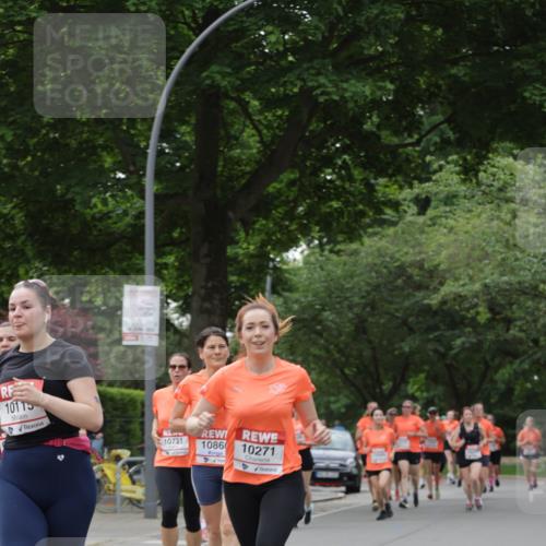 15.06.2025 - REWE Women's Run Jannik Wohlers http://msf.ph/oto/7937065 15.06.2025 08:26:49 Laufen 10115, 10731, 1086, 10271 meine-sportfotos.de