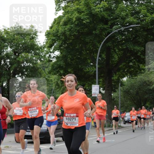 15.06.2025 - REWE Women's Run Jannik Wohlers http://msf.ph/oto/7937157 15.06.2025 08:26:50 Laufen 10196, 10269, 10271 meine-sportfotos.de